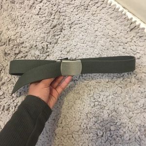 Brandy Melville Buckle Belt!